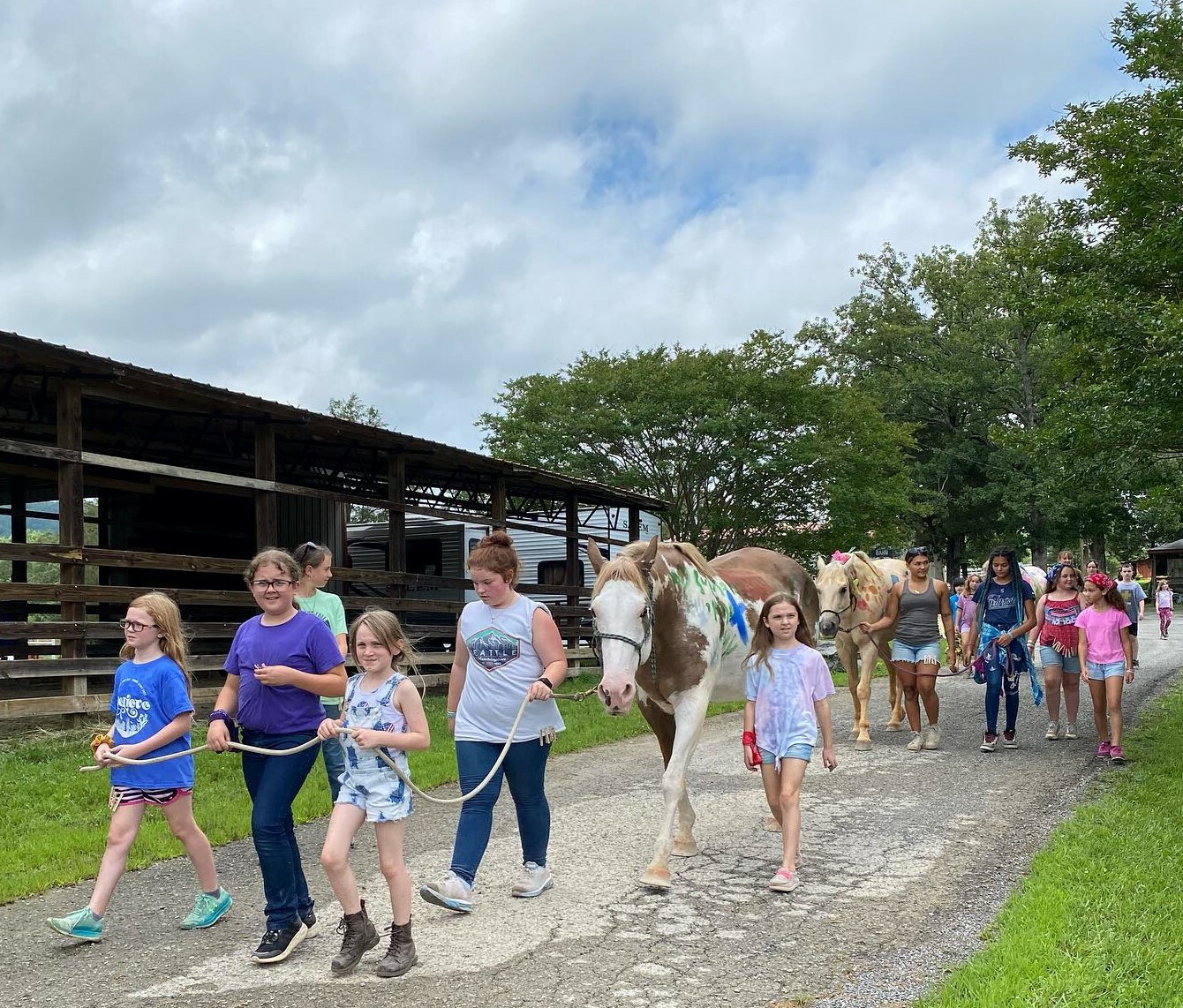 Parade_of_Horses